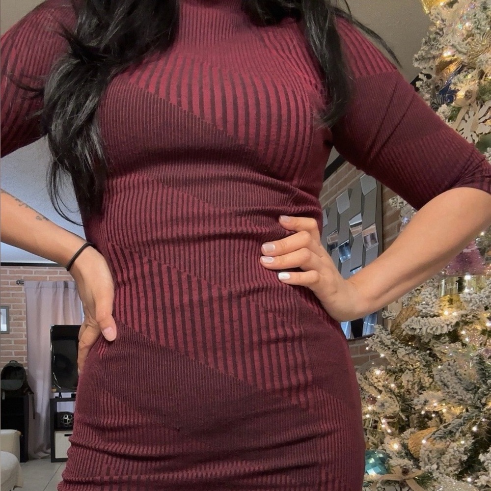 a'gaci Burgundy Long Sleeve Dress